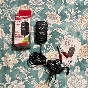 Schumacher Battery Maintainer